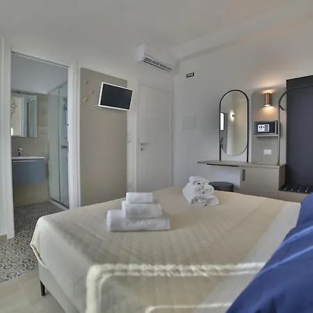 Ghibli Guest house 4*
